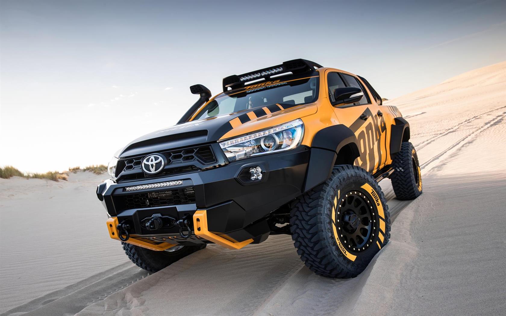 2017 Toyota HiLux Tonka Concept