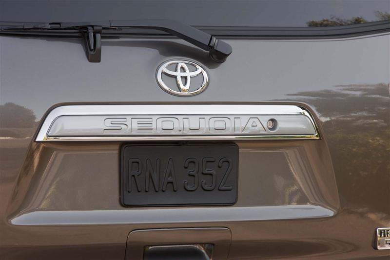 2014 Toyota Sequoia