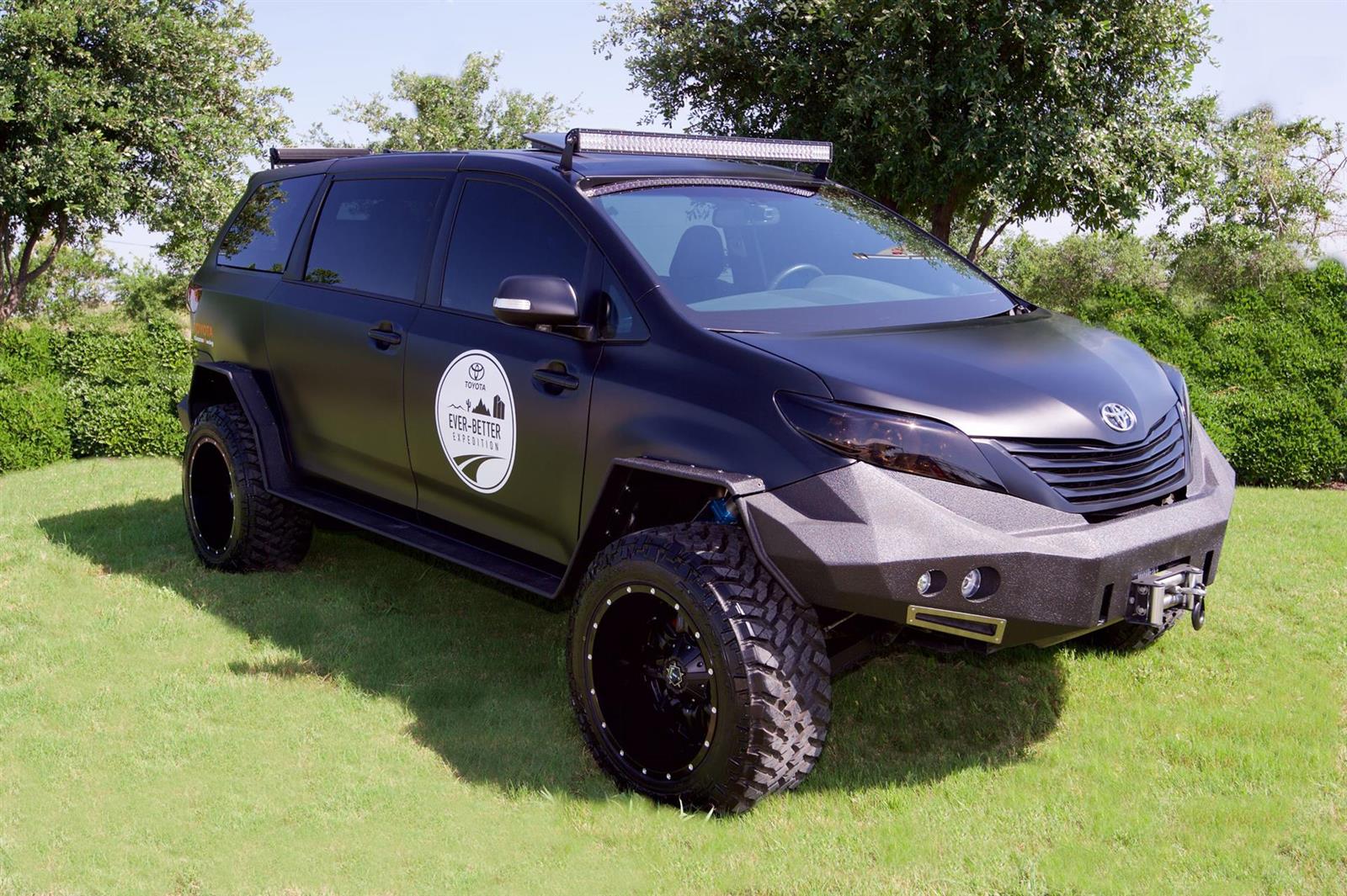 2015 Toyota Ultimate Utility Vehicle