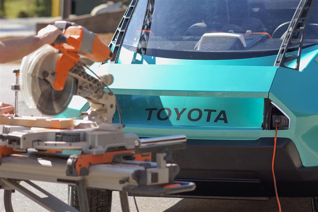 2016 Toyota uBox Concept