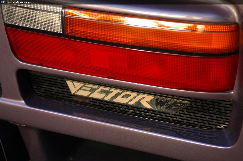 1992 Vector Avtech WX3