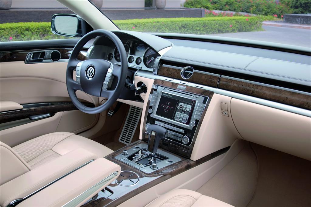 2011 Volkswagen Phaeton