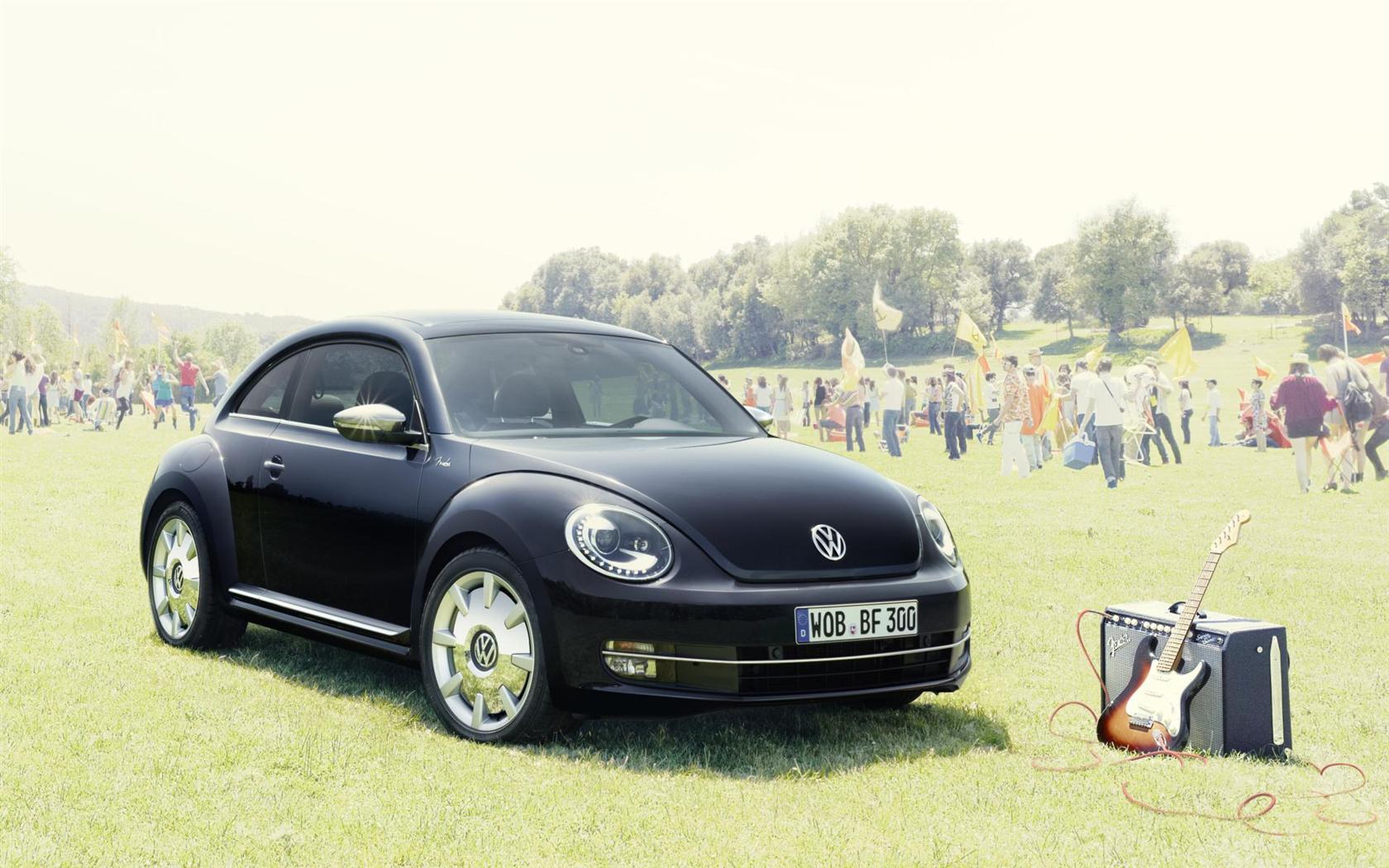 2012 Volkswagen Beetle Fender Edition