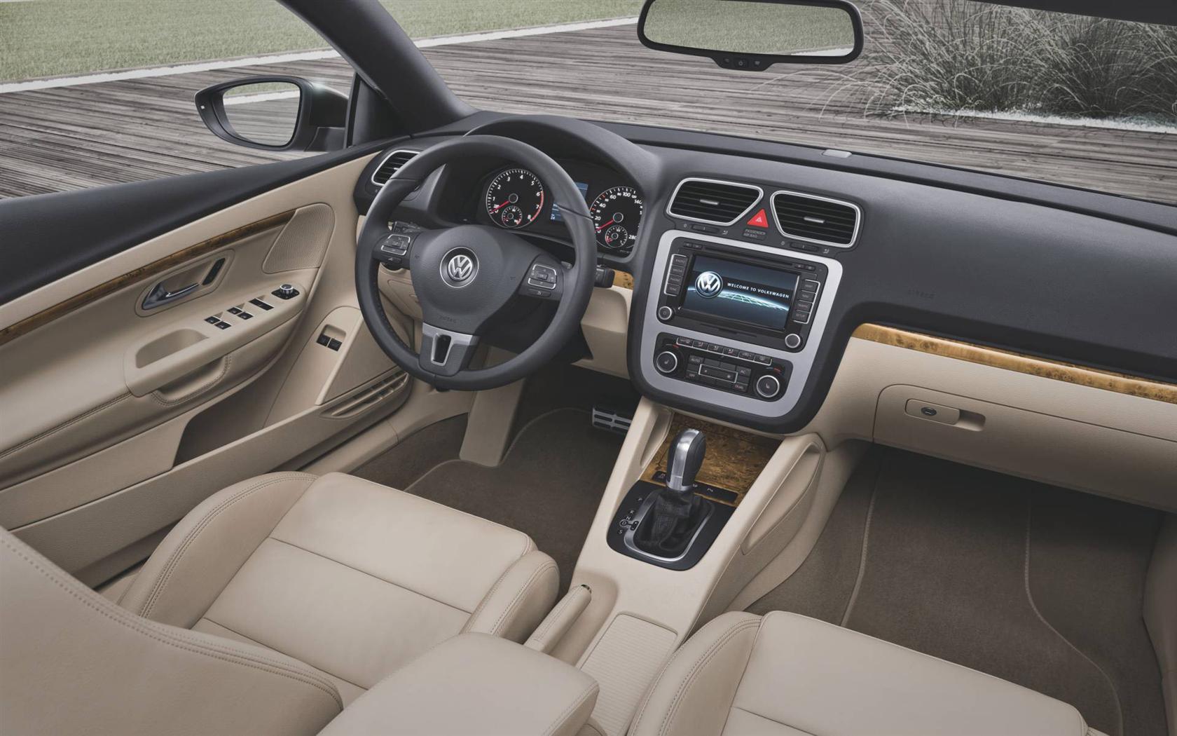 2013 Volkswagen EOS