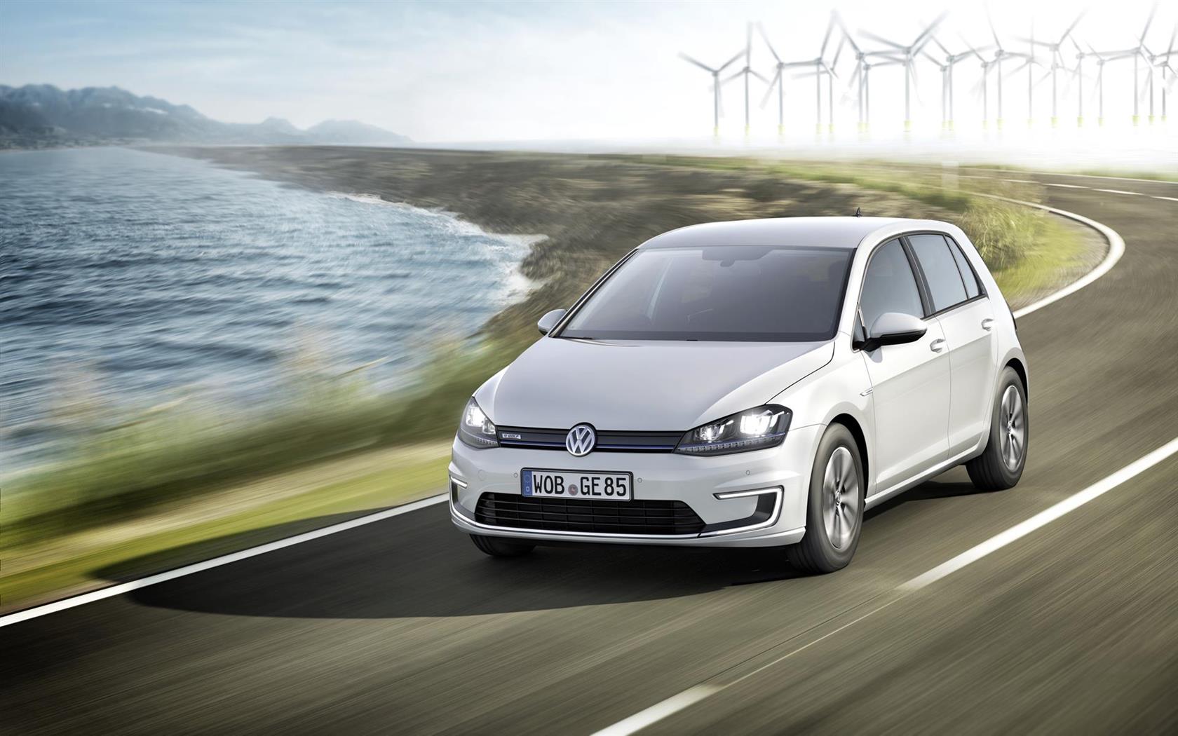 2016 Volkswagen e-Golf