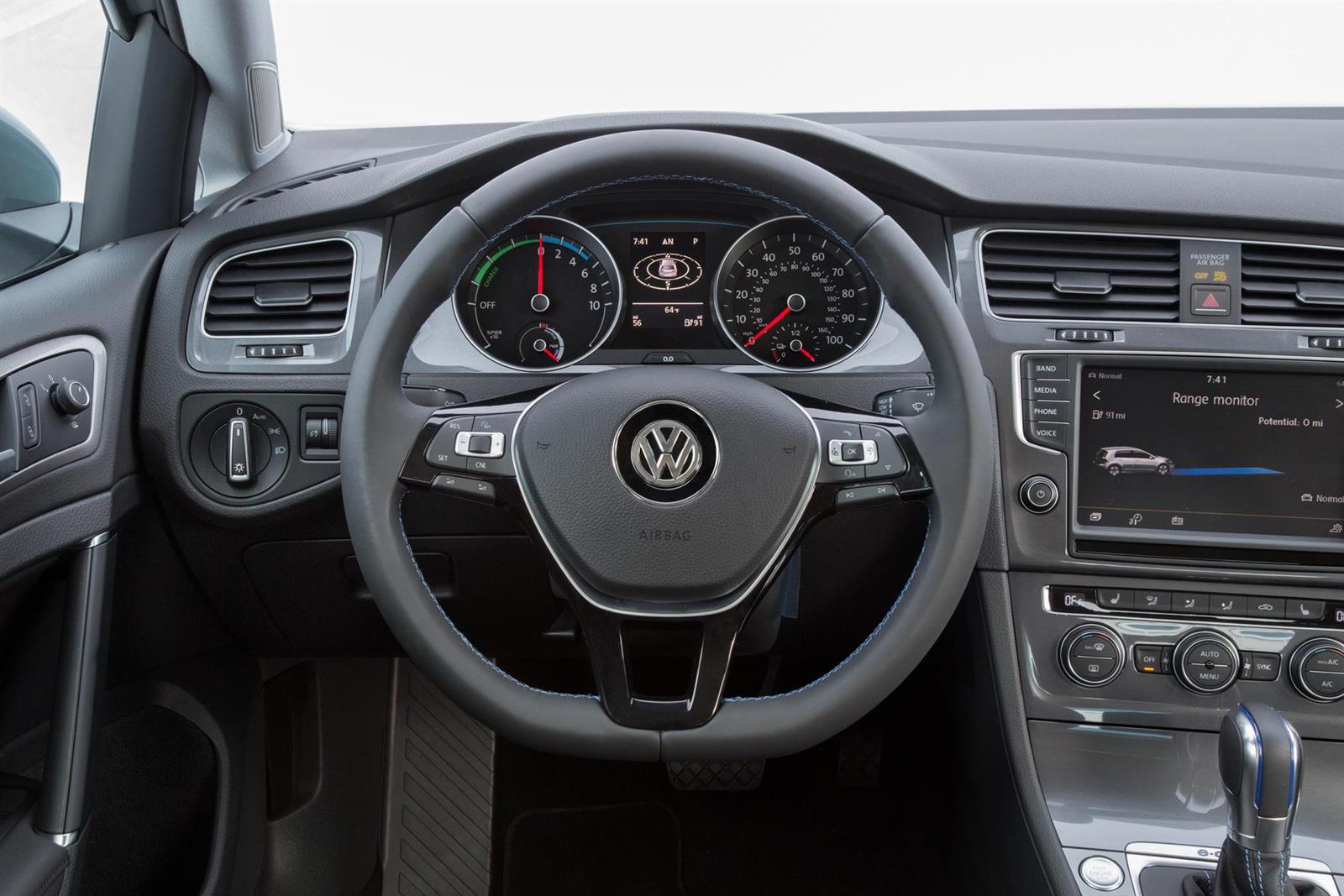 2016 Volkswagen e-Golf