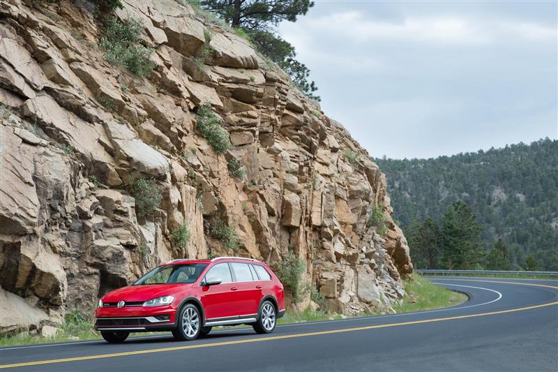 2017 Volkswagen Golf Alltrack