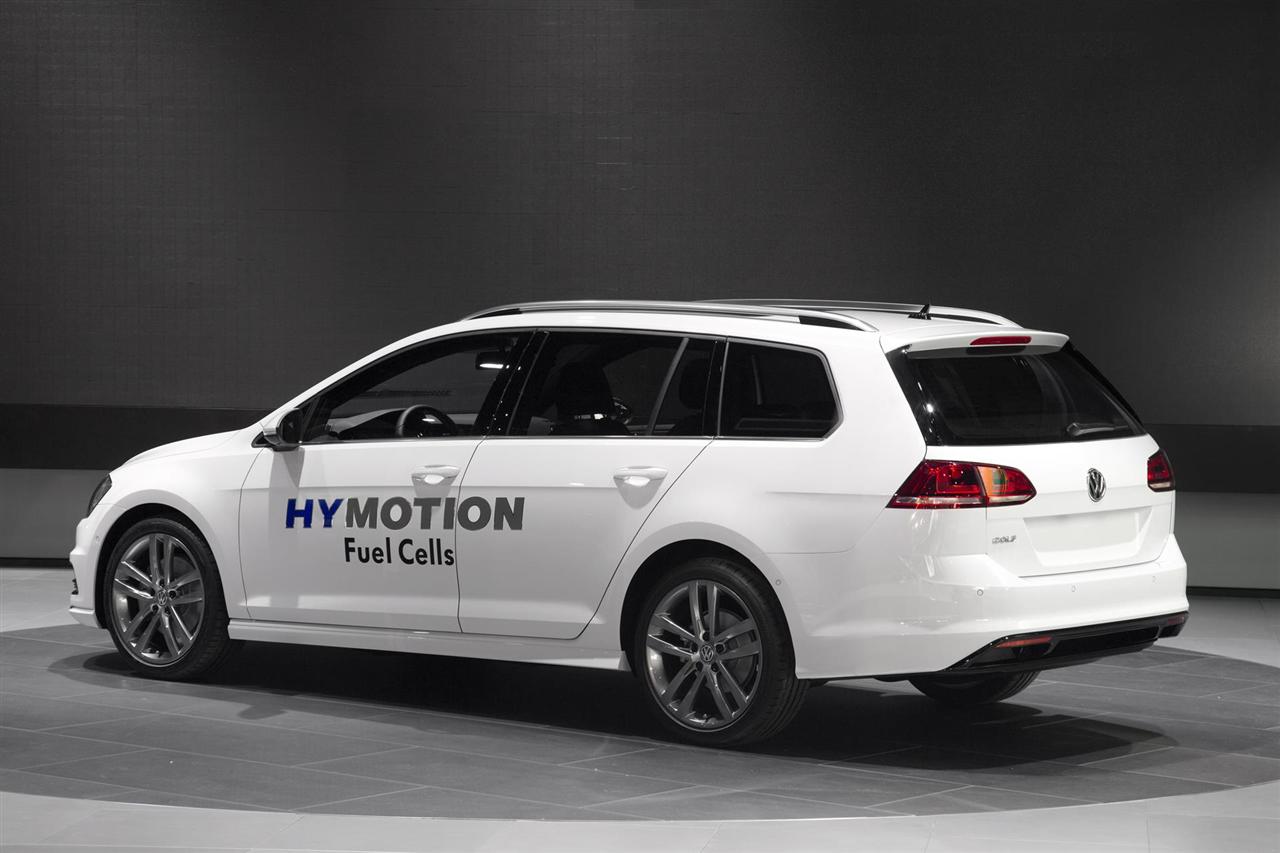 2015 Volkswagen Golf SportWagen HyMotion
