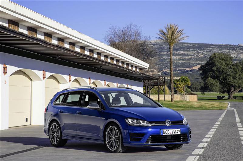 2015 Volkswagen Golf R Variant