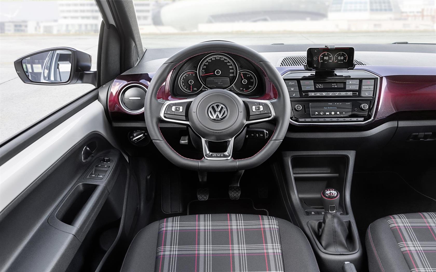 2017 Volkswagen up! GTI Concept