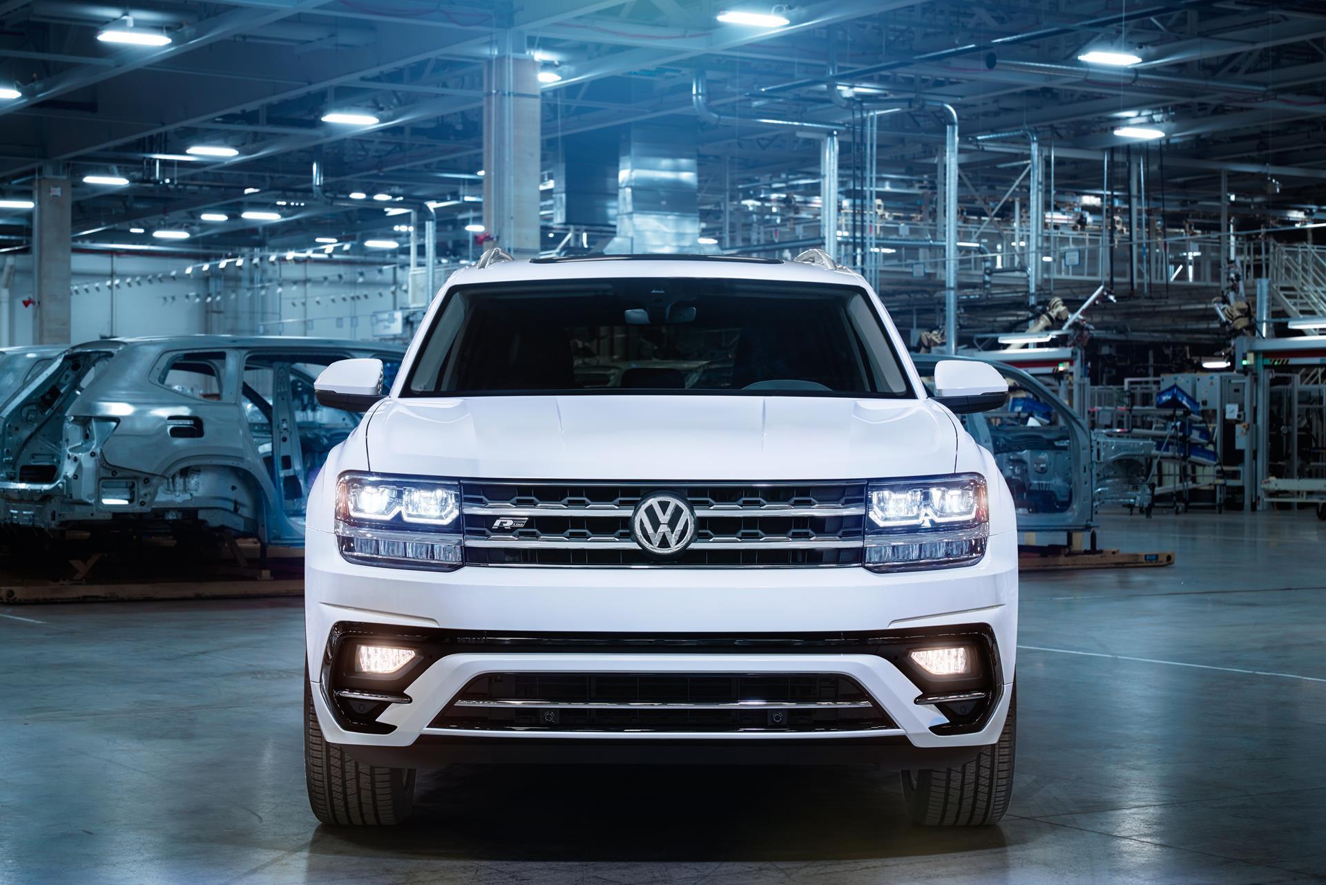 2017 Volkswagen Atlas R-Line