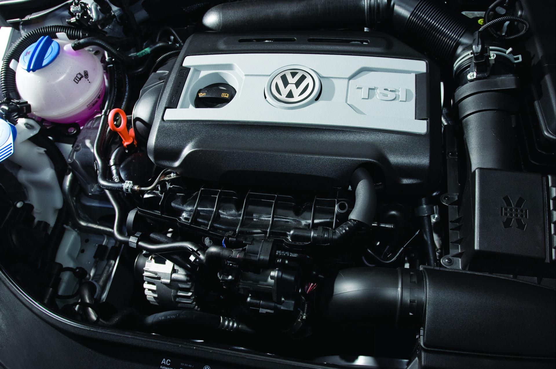 Tsi двигатель ремонт. Volkswagen Passat cc TSI мотор. Двигатель Volkswagen Passat СС 2.0 TDI. Фольксваген б 6 1 и 4 турбо. Фольксваген Пассат 1.4 турбо.