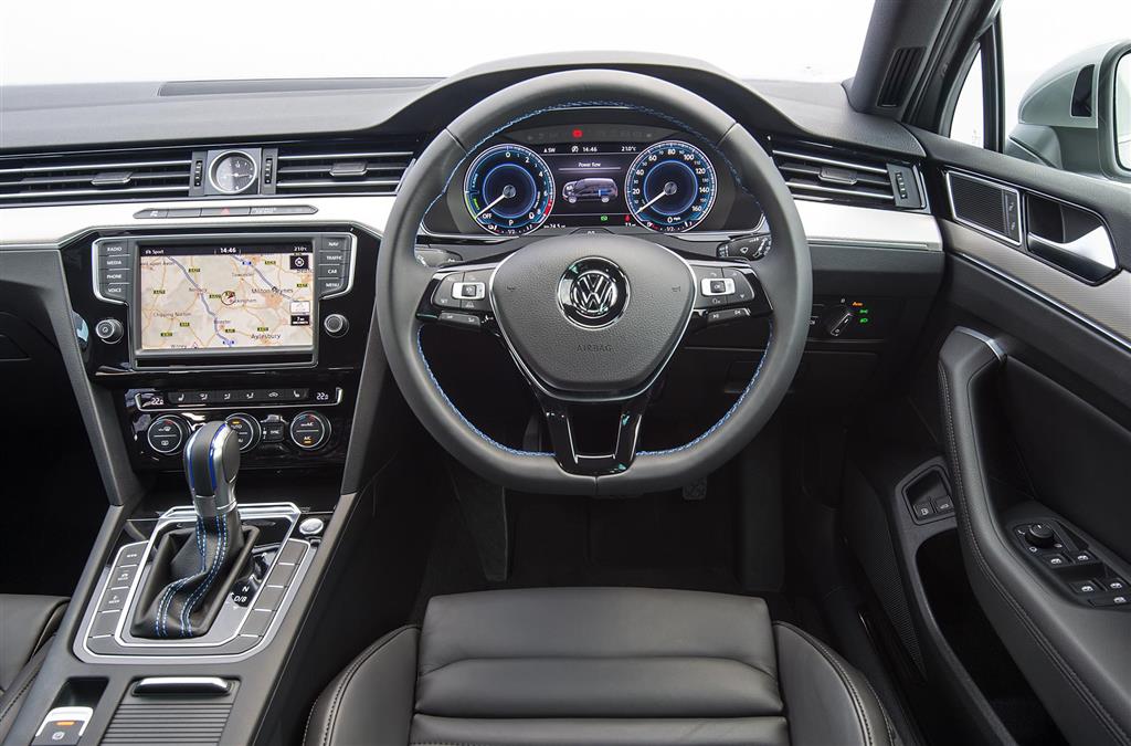 2016 Volkswagen Passat GTE