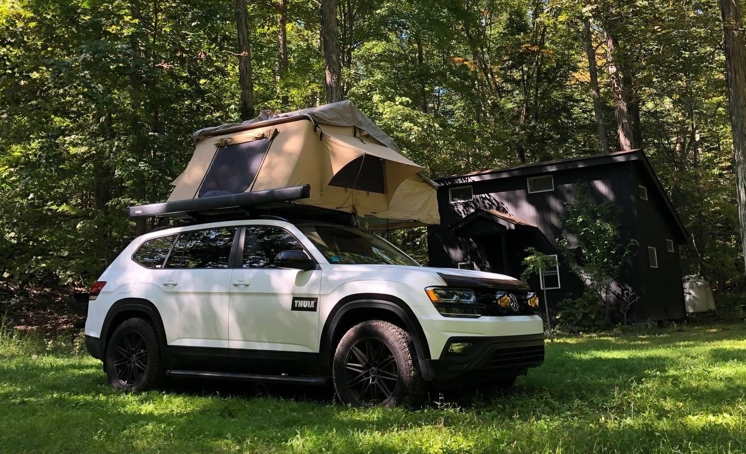 2019 Volkswagen Atlas by Thule