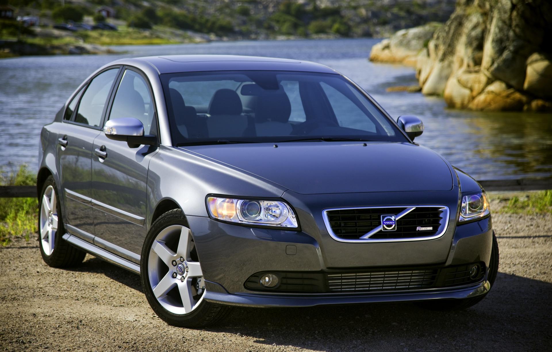 2010 Volvo S40