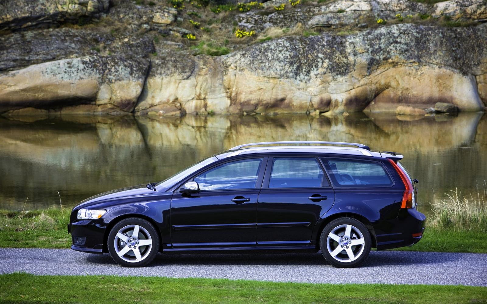 2010 Volvo V50