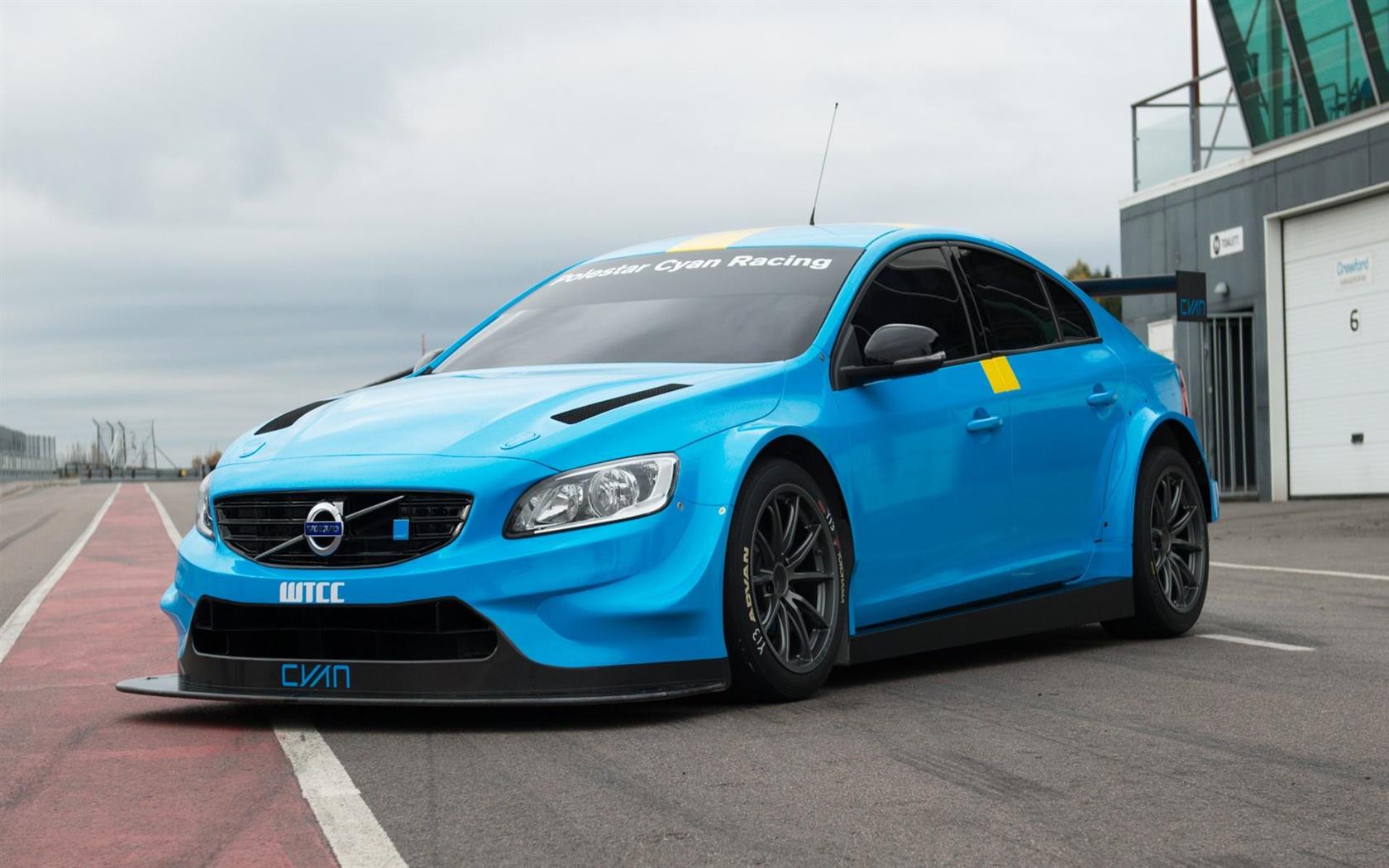 2016 Volvo S60 Polestar TC1