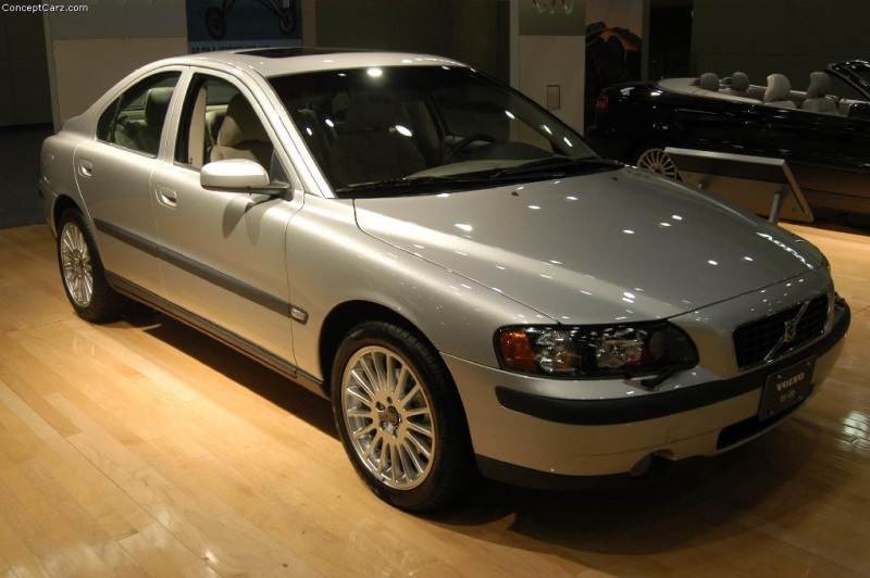 2004 Volvo S60