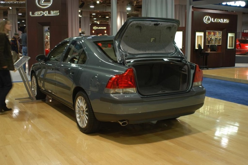 2003 Volvo S60