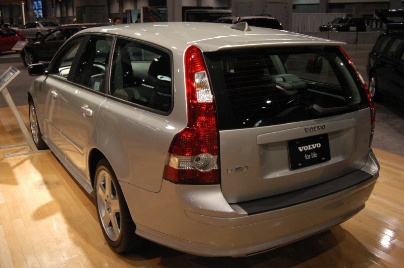 2005 Volvo V50