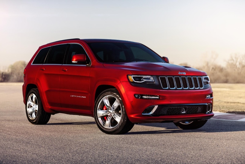 2014 JEEP® GRAND CHEROKEE SRT NAMED 'SUV OF THE YEAR' BY ESQUIRE