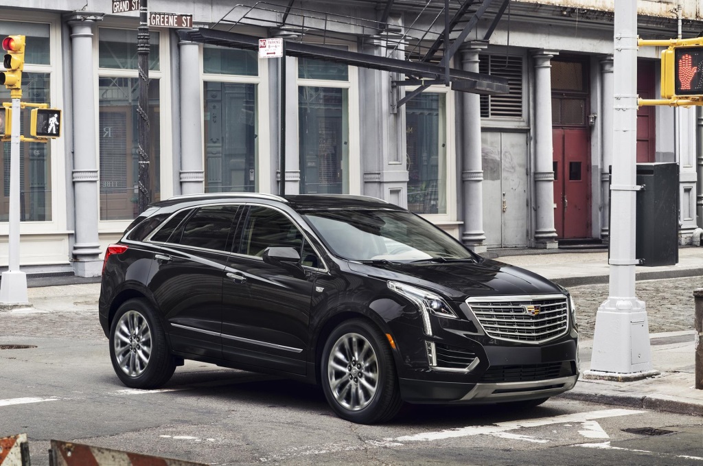 NEW 2017 CADILLAC XT5 CROSSOVER ARRIVES IN APRIL