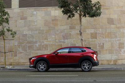 2020 Mazda CX-30 Earns IIHS 'Top Safety Pick' Award