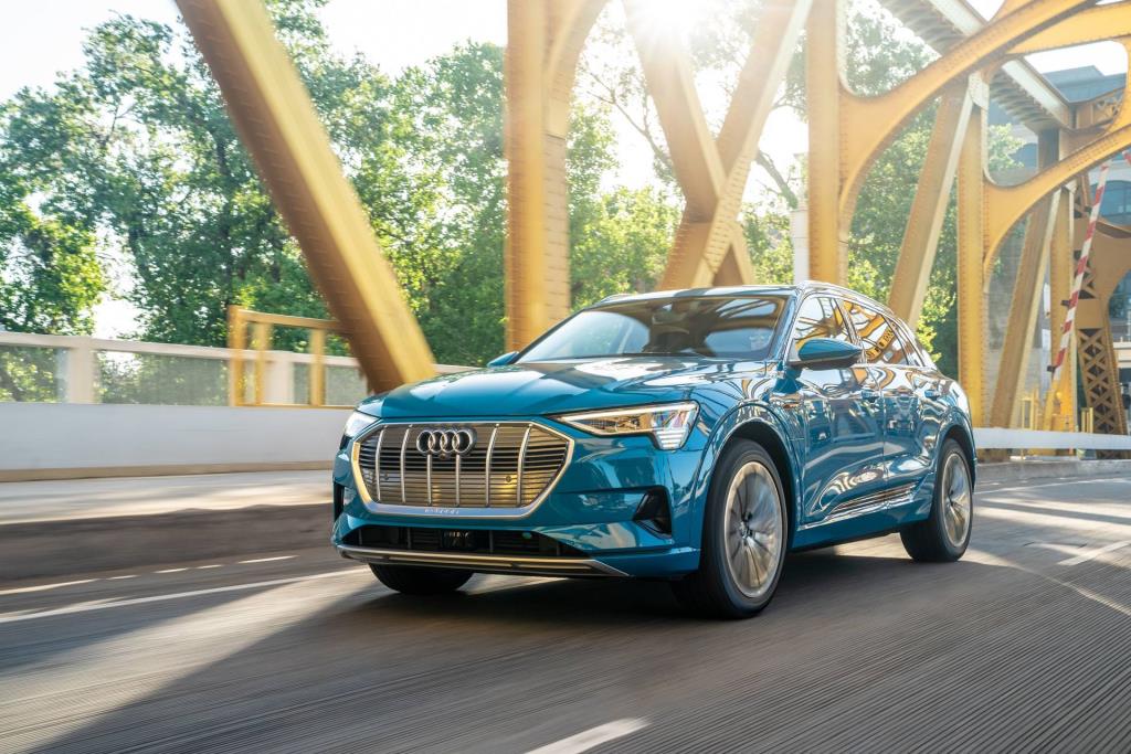 2019 Audi e-tron SUV Is The First Pure Battery-Electric Vehicle To Earn 2019 IIHS 'Top Safety Pick+' Rating