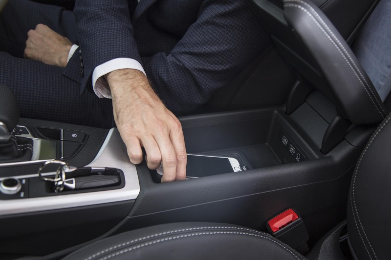 NEW AUDI IPHONE CASE CUTS THE CORD ON IN-CAR CHARGING