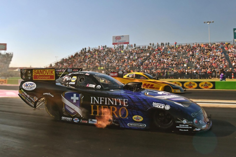 RUNNER-UP FINISH FOR BECKMAN AND 2015 DODGE CHARGER R/T AT TEXAS NHRA FALLNATIONALS