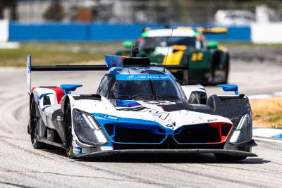 Sebring 12 Hours: BMW M Team RLL narrowly misses the podium