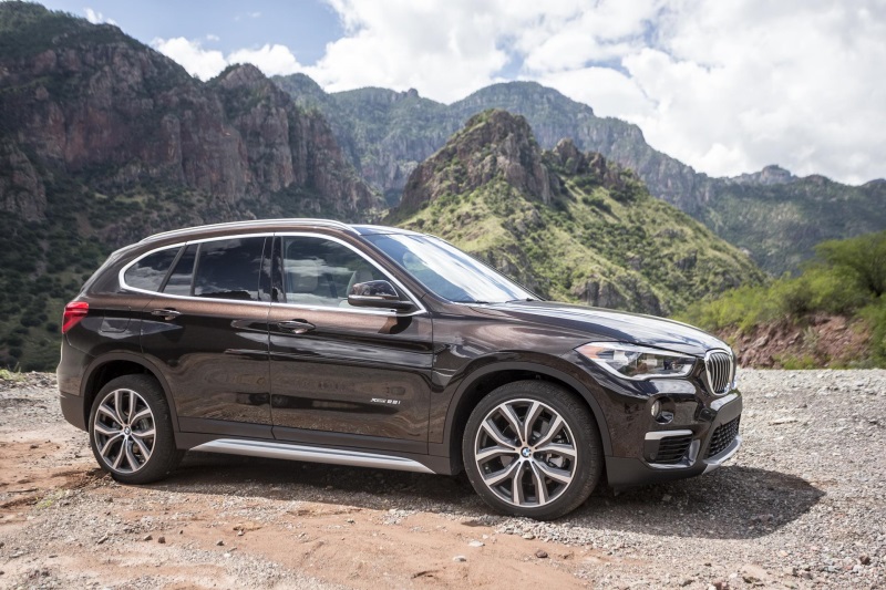 2017 BMW X1 AND 2017 BMW 2 SERIES EARN IIHS 'TOP SAFETY PICK'