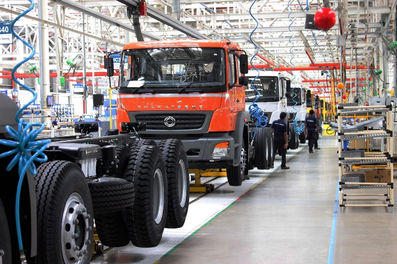 Daimler Trucks achieves Sales Success in India: 10,000 BharatBenz Trucks Sold