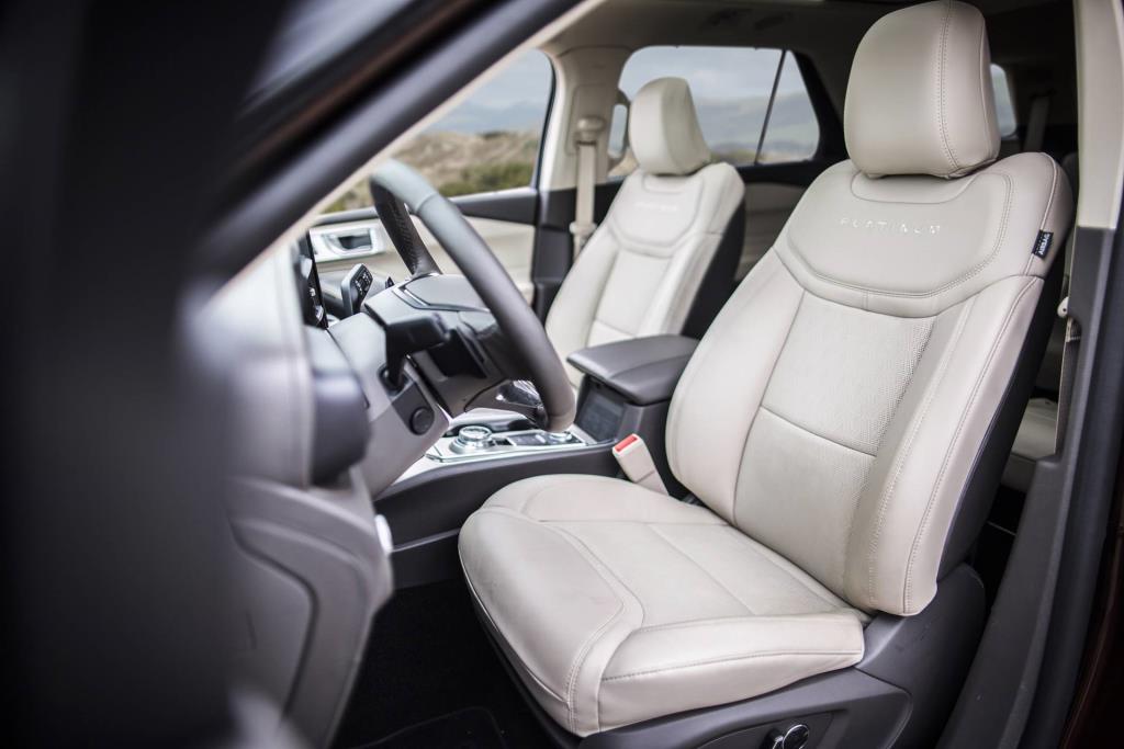 'Dr. Derriere' Cures Road Trip Butt Blues With Comfortable, Stylish Front Seats In All-New Ford Explorer