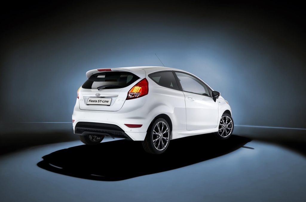 FORD LAUNCHES SPORTY NEW ST-LINE: FIESTA ST-LINE AND FOCUS ST-LINE NOW AVAILABLE TO ORDER