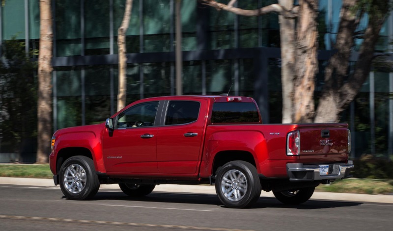 GMC CANYON EXPANDS CAPABILITY WITH NEW DURAMAX DIESEL