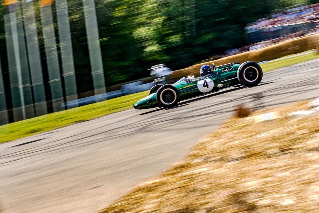 Goodwood Revival to celebrate 75 years of Lotus