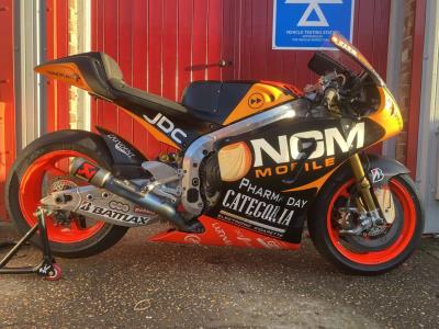 Guy Martin 2013 TT bike and Colin Edwards 2013 Moto GP bike will be for sale at Silverstone Motorcycle Auction on February 18th at the MCN London Motorcycle Show 2023