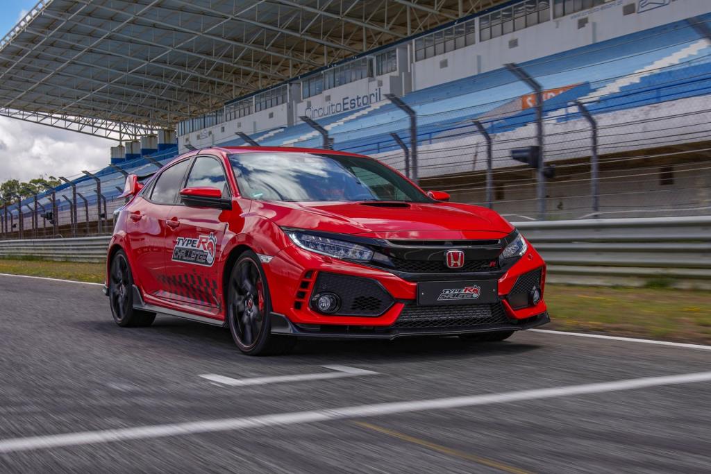 Honda Civic Type R Sets New Lap Record At Estoril Circuit In Portugal, Driven By Tiago Monteiro