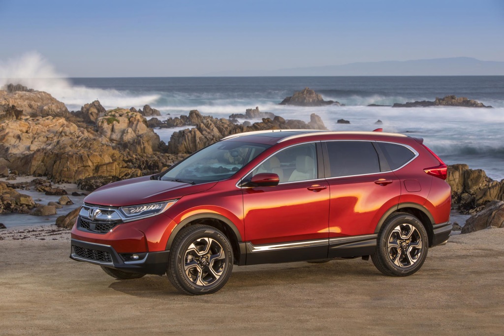 Honda CR-V Named '2017 Best New Car For Teens' By U.S. News & World Report