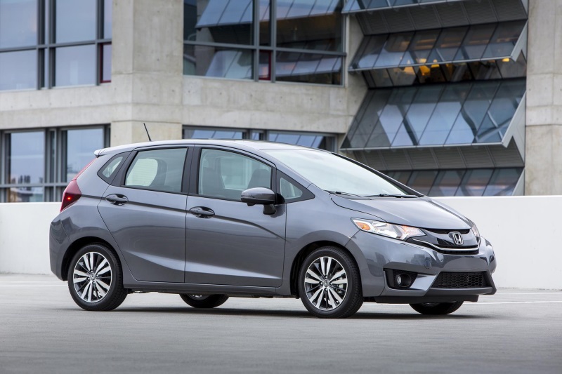 Honda Fit Top Ranked In Kelley Blue Book's '10 Best Back-To-School Cars Of 2017' List; Civic And HR-V Also Highly Placed