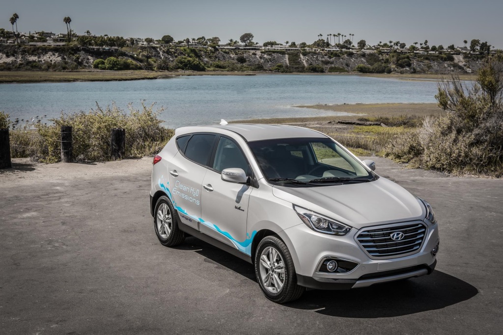 2016 Hyundai Tucson Fuel Cell News and Information
