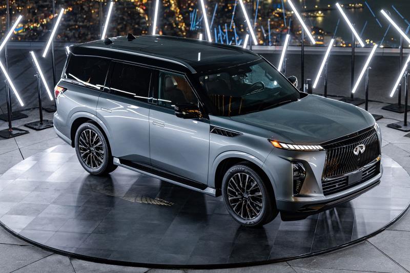 INFINITI takes luxury to new heights with dramatic reveal of all-new 2025 INFINITI QX80