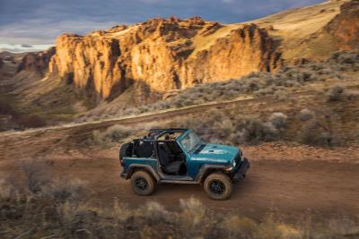 Bursting With Color: Jeep® Brand Debuts Bikini Exterior Paint Color on New 2024 Wrangler, Adds Punk'n Exterior Paint Color to Gladiator