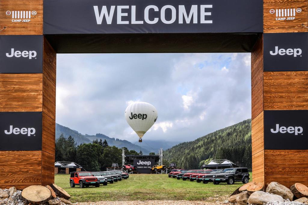 Camp Jeep® 2019 Hosts The European Preview Of The New Jeep Gladiator
