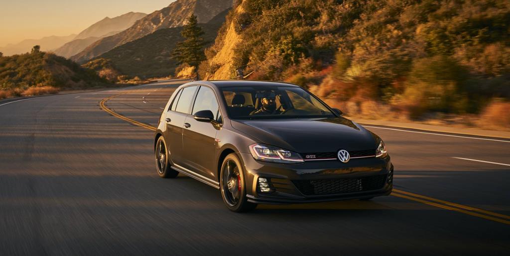 Volkswagen Golf GTi Named 'Hatchback Of The Year' In Popular Mechanics 2019 Automotive Excellence Awards