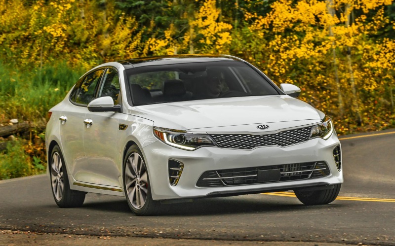 RECORD DECEMBER POWERS KIA MOTORS AMERICA TO BEST-EVER ANNUAL SALES TOTAL