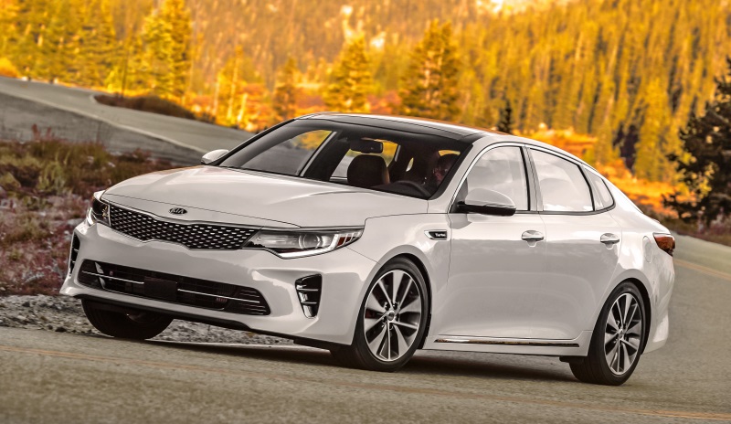 KIA OPTIMA AND SOUL NAMED AMONG THE BEST FAMILY CARS OF 2016 BY PARENTS MAGAZINE AND EDMUNDS.COM