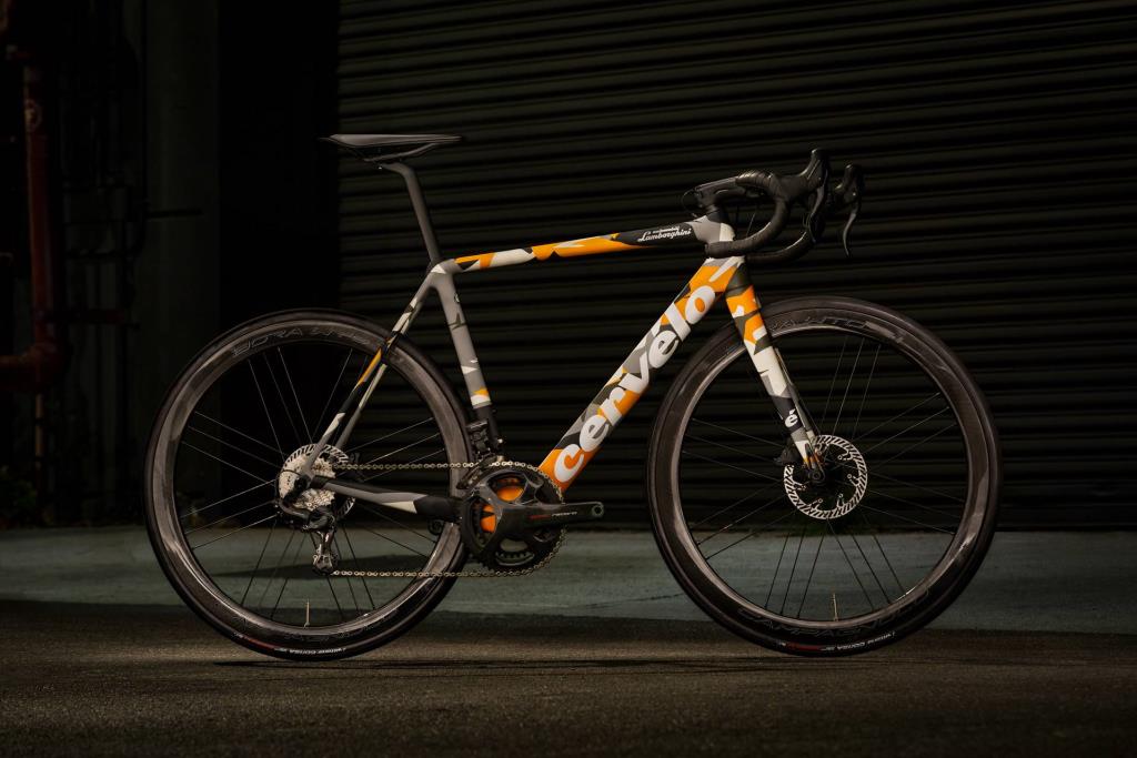 Automobili Lamborghini And Cervélo Present The New R5 Bicycle In A Limited Edition