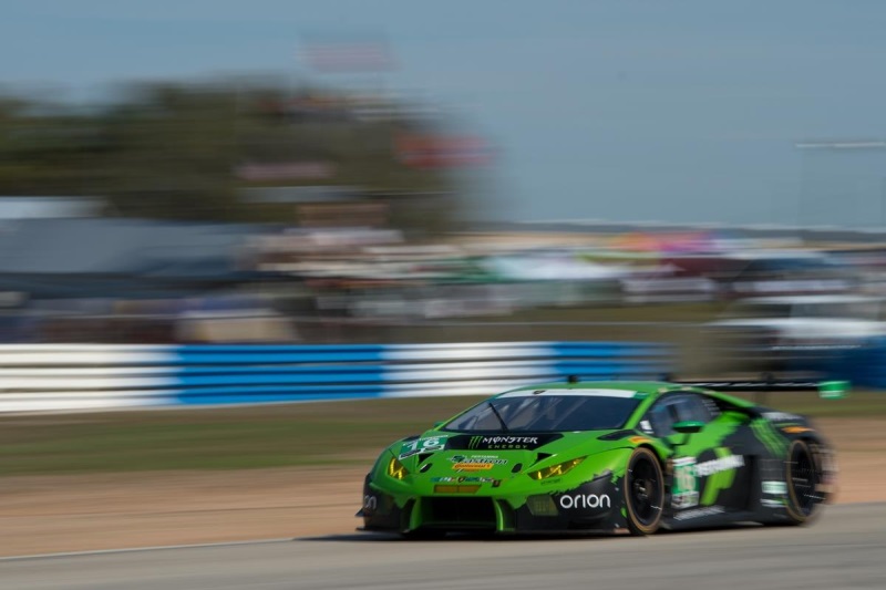 LAMBORGHINI AT THE 12 HOURS OF SEBRING: AN ACT OF FORCE FOR THE HURACÁN